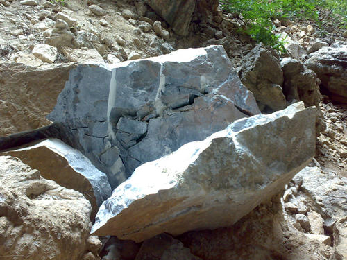 三氧化二銻,三氧化二銻廠家,三氧化二銻價格,環保三氧化二銻,超細三氧化二銻,湖南三氧化二銻,氧化銻,長沙縣三星銻品廠